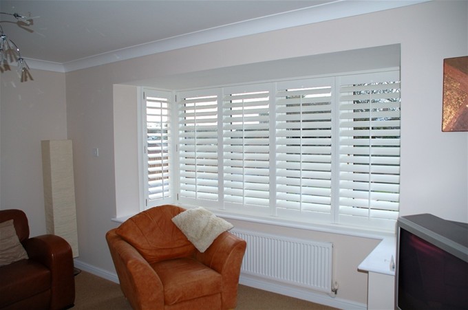 Redőny műanyagból és alumíniumból