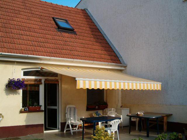 Könyökkaros napellenzők a legkedveltebb